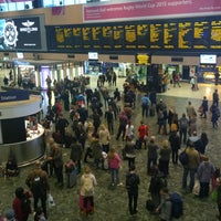 Photo taken at London Euston Railway Station (EUS) by Aycan D. on 10/24/2015