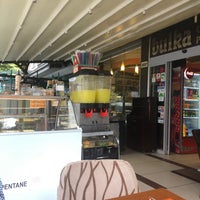 Photo taken at Bulka Cafe &amp;amp; Patisserie by Deniz on 8/10/2020