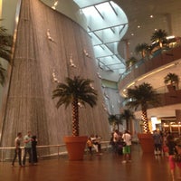 5/8/2013にYanchik😈がThe Dubai Mallで撮った写真