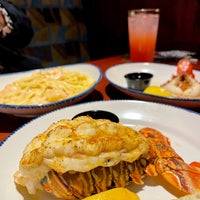 Photo taken at Red Lobster by D . on 11/15/2021