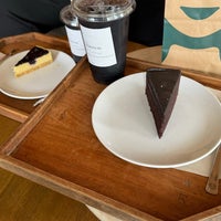 Photo taken at Starbucks Reserve by Fahad on 1/15/2024