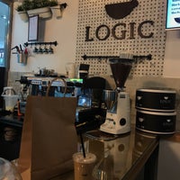1/13/2020 tarihinde Ajmi M.ziyaretçi tarafından Logic cafe لوجك كافية'de çekilen fotoğraf