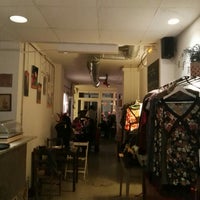Foto tirada no(a) Chico Ostra Café Librería por Sergio G. em 2/17/2018