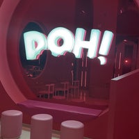 รูปภาพถ่ายที่ DOH! โดย Mohand .. เมื่อ 6/23/2023