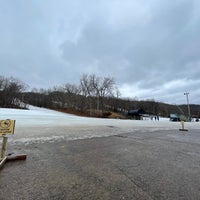 Foto tirada no(a) Devil&amp;#39;s Head Ski Resort por 千尋 前. em 3/6/2022