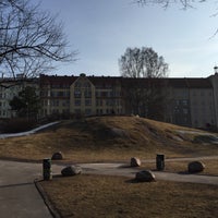Photo taken at Johanneksenpuisto by Markus Y. on 3/28/2016