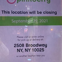 Photo taken at Pinkberry by Robbert v. on 9/29/2021