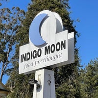 Photo taken at Indigo Moon by Eric G. on 5/8/2022