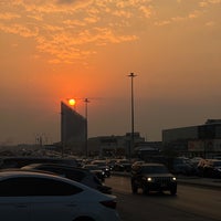 Foto tomada en Carawan Al-Fahad Hotel  por D7 7. el 10/31/2023