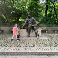 Photo taken at Hans Christian Andersen Statue by Eva W. on 8/30/2020