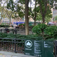 Photo taken at Tribeca Park by Eva W. on 9/26/2020