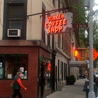 Photo taken at Neil&amp;#39;s Coffee Shop by Eva W. on 5/8/2022