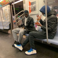 Photo taken at MTA Subway - 5 Train by Eva W. on 1/23/2021