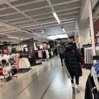 Nike Factory Store - Stadsdeel Nieuw-West - 20 tips 979 visitantes