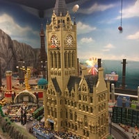 Photo taken at Legoland Discovery Centre by محمد on 7/1/2019