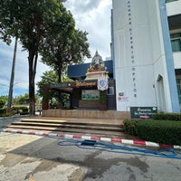 Photo taken at Bang Khae District Office by Kern J. on 9/9/2023