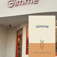 Photo prise au Gimme Salad par دح ☕️ le1/16/2024