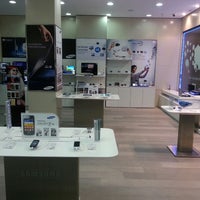 Photo taken at Samsung Mobile Brand Shop by Ghazi M. on 4/2/2013