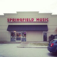 รูปภาพถ่ายที่ Springfield Music โดย Angela F. เมื่อ 2/23/2013