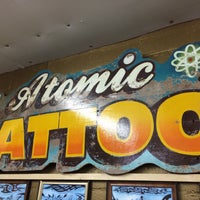 Снимок сделан в Atomic Tattoo пользователем Haehn S. 1/22/2015