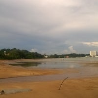 Pantai Cermin Batu 10 Jalan Pantai