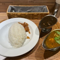 Photo taken at Club of Tokyo Famous Curry Diners by JIN パ. on 6/25/2023