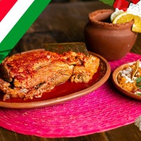 รูปภาพถ่ายที่ La Posta de Cerrillos, comida de rancho โดย La Posta de Cerrillos, comida de rancho เมื่อ 8/26/2019