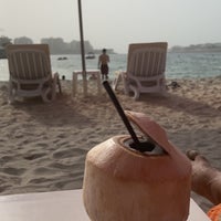 Photo taken at Dubai Marine Beach Resort &amp; Spa by Nawaf on 6/28/2023