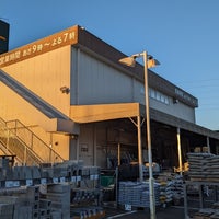 Photo taken at セキチュー鶴川店 by 加藤総合車両センター on 11/20/2023