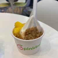 Photo taken at Pinkberry by MOHAMMED on 1/25/2023