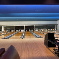 Foto tirada no(a) Palace Bowling &amp;amp; Entertainment Center por Stalion S. em 1/22/2023