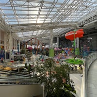 Photo taken at Nickelodeon Universe by Stalion S. on 1/18/2023