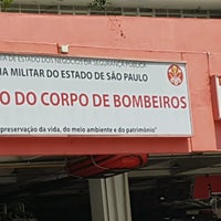 Photo taken at Corpo de Bombeiros - Sé by Vanessa M. on 2/9/2017