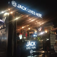 Photo taken at Jack Daniel&amp;#39;s @ ASIATIQUE The Riverfront by Kee-Hoon L. on 6/24/2017