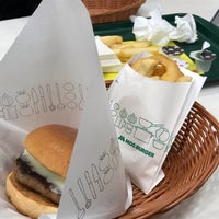 Photo taken at MOS Burger by Makoto S. on 3/5/2019