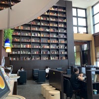 タリーズコーヒー 新潟万代店 360人の訪問者 から 4個のtips 件