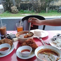 Dapur Siam Tanjung Malim Photo Taken At Dapur Siam Tanjung Malim By Arif Hanis A On 6