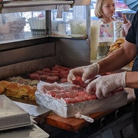 Photo taken at White Manna Hamburgers by Eddie P. on 9/28/2022