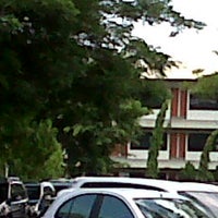 Review GMF AeroAsia Management Building