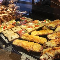 Das Foto wurde bei Bangerter Bäckerei-Konditorei von Simon G. am 12/30/2018 aufgenommen