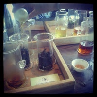 8/31/2013에 Lee L.님이 Verdant Tea Tasting Room &amp;amp; Tea Bar에서 찍은 사진