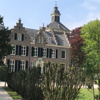 Foto diambil di Landgoed Zonheuvel oleh Daphne v. pada 5/2/2019