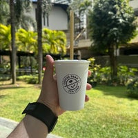 Photo taken at The Coffee Bean &amp;amp; Tea Leaf by Hamad on 2/29/2024