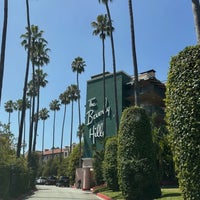 Foto scattata a Beverly Hills Hotel da مريم il 4/28/2024