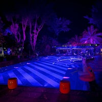 Снимок сделан в Baba Beach Club Phuket Luxury Hotel пользователем Mansour 〽️ 10/28/2022