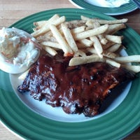 Photo taken at Applebee&#39;s Grill + Bar by dtnupe92 on 9/25/2012