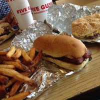 Photo taken at Five Guys by Hum R. on 9/9/2015