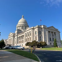 Foto tomada en Arkansas State Capitol  por Colin A. el 8/21/2023