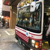 Photo taken at 千歳烏山駅北口バス停 by シァル 桜. on 9/2/2020