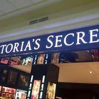 Photo taken at Victoria&amp;#39;s Secret Beauty &amp;amp; Accessories by Dian R. on 2/8/2013